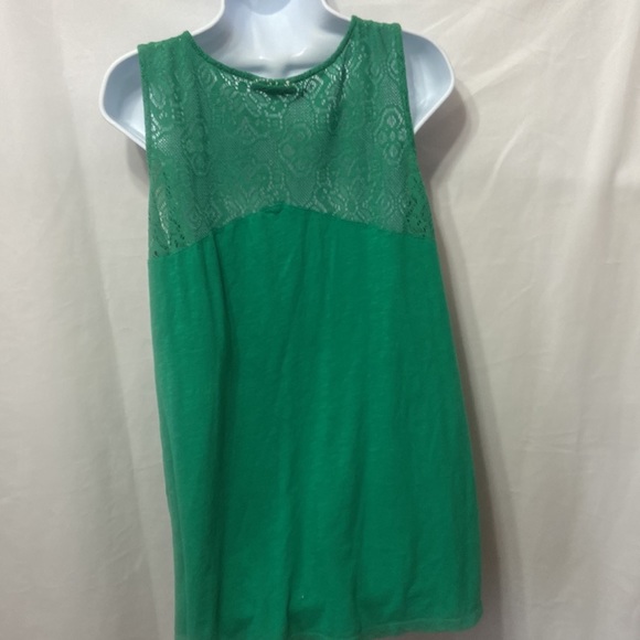 Fashion Bug Tank with Lace - Picture 3 of 5